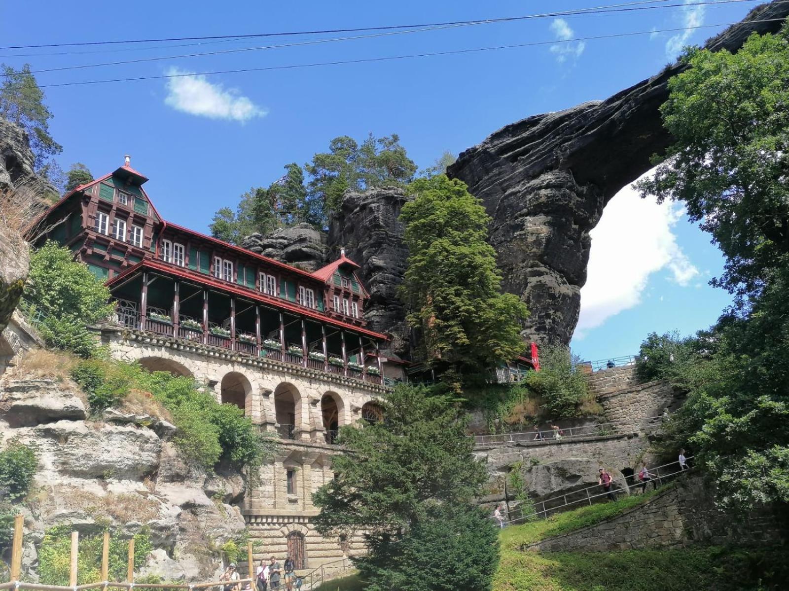 Pod Chlumem - Utulny Byt V Blizkosti Centra Decin Buitenkant foto